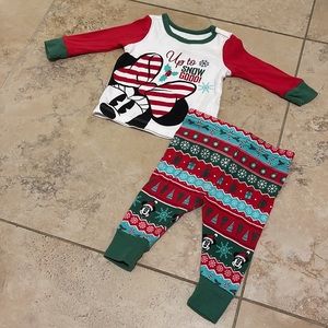 EUC Disney Baby Holiday Two Piece Pajama Set Size 3-6M